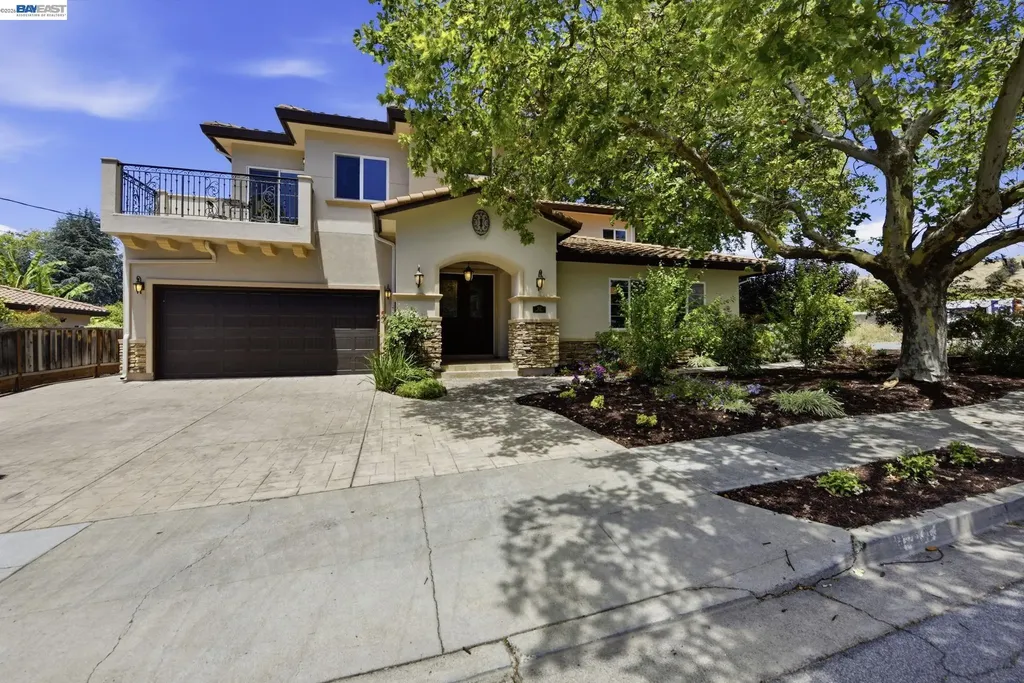 307 Dana Street Fremont CA 94539
