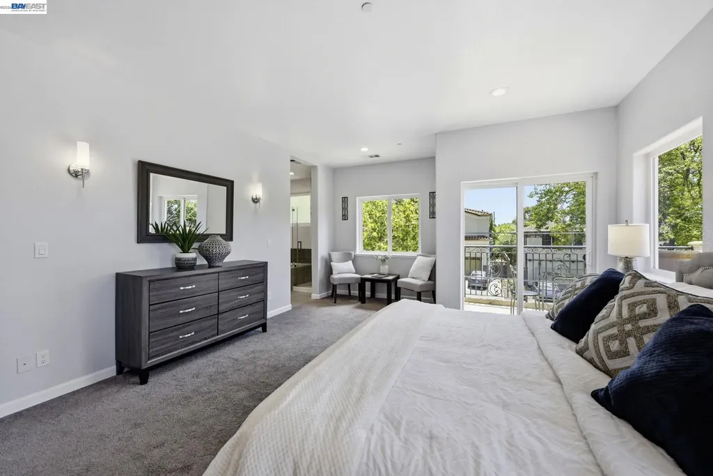 307 Dana Street Fremont CA 94539