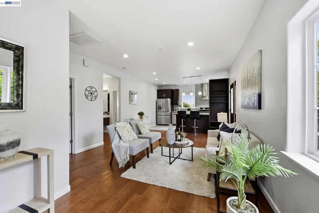 307 Dana Street Fremont CA 94539