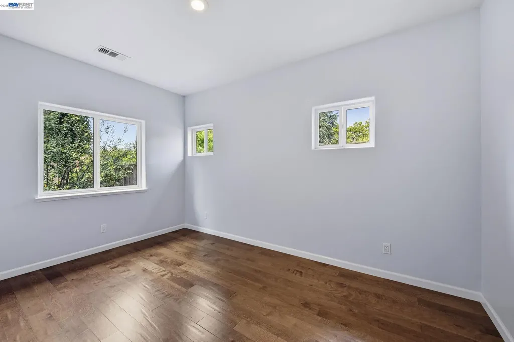 307 Dana Street Fremont CA 94539