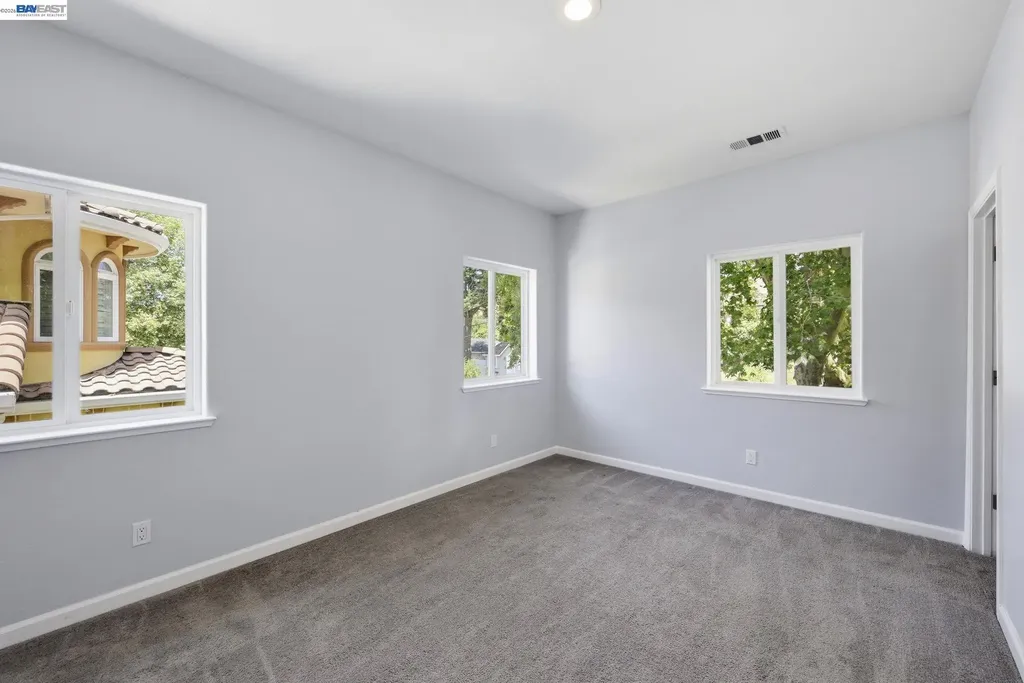 307 Dana Street Fremont CA 94539