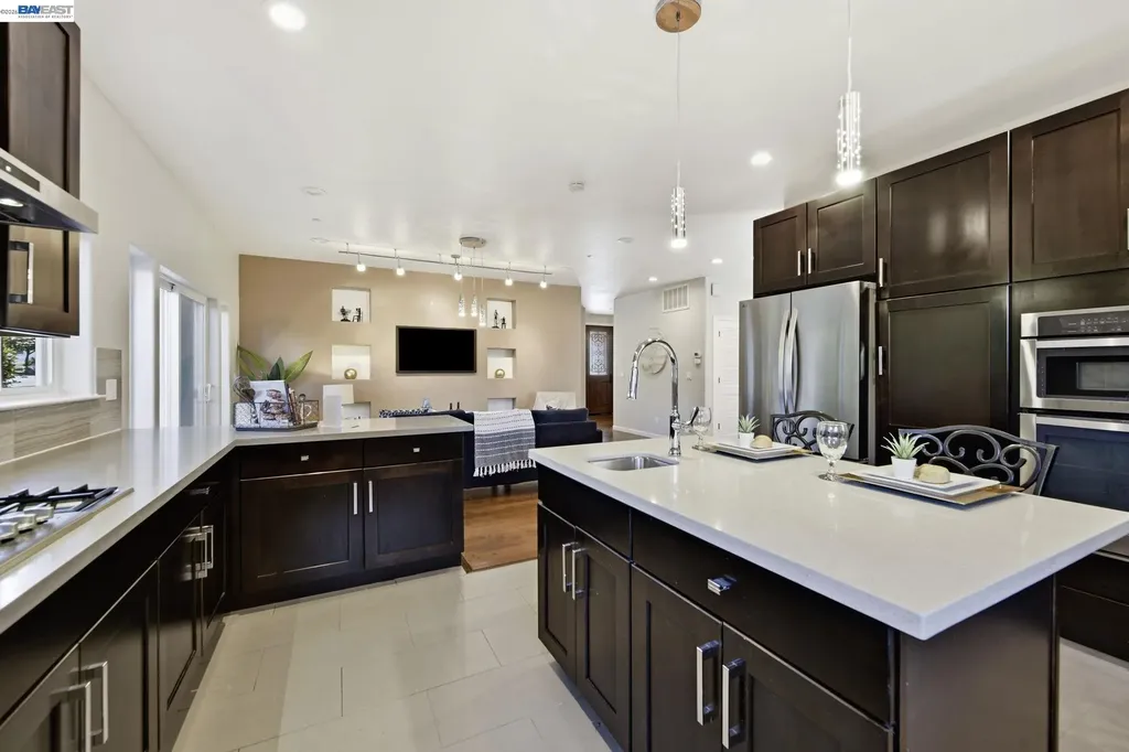 307 Dana Street Fremont CA 94539