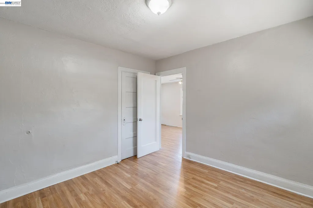 4500 San Carlos Avenue Oakland CA 94601