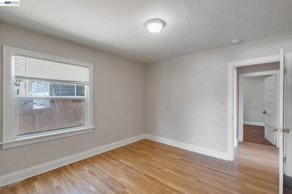 4500 San Carlos Avenue Oakland CA 94601