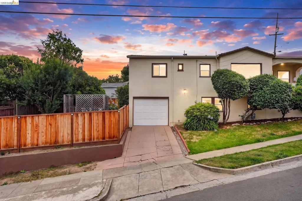 2760 Best Avenue Oakland CA 94619