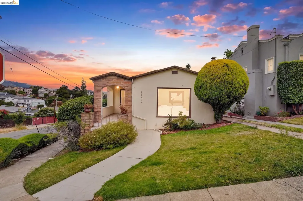 2760 Best Avenue Oakland CA 94619