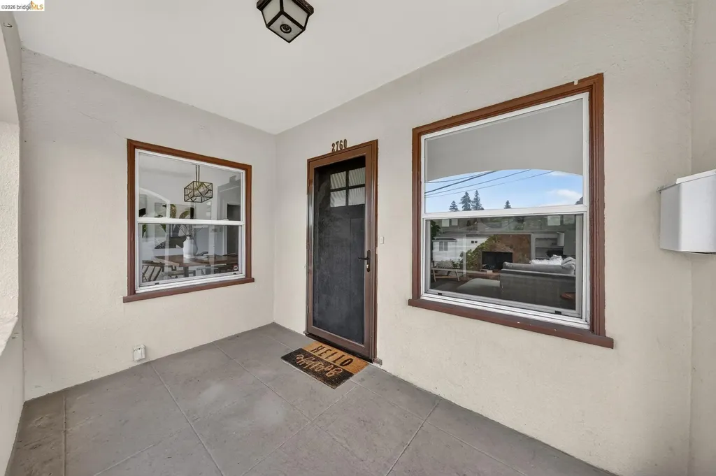 2760 Best Avenue Oakland CA 94619