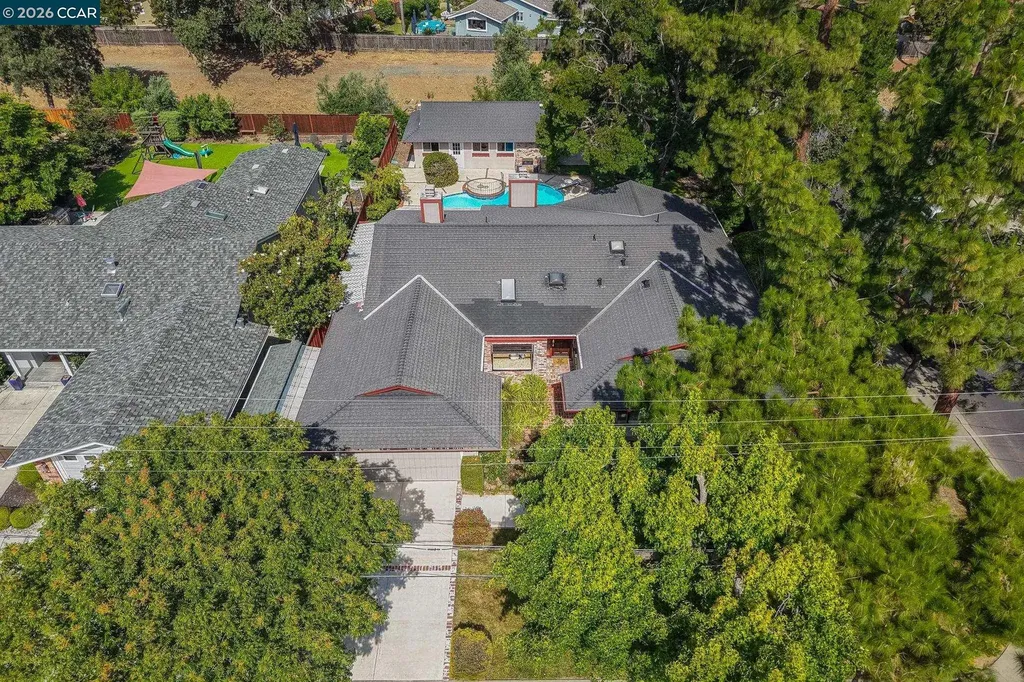 185 Rock Oak Court Walnut Creek CA 94598