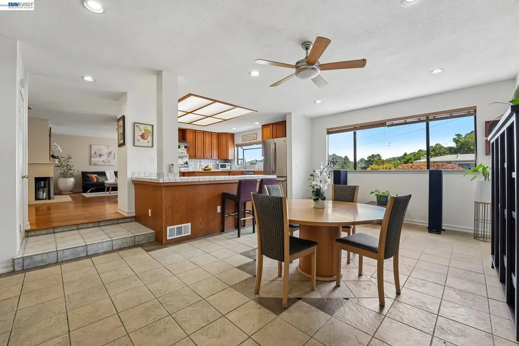 301 Joan Vista Street El Sobrante CA 94803