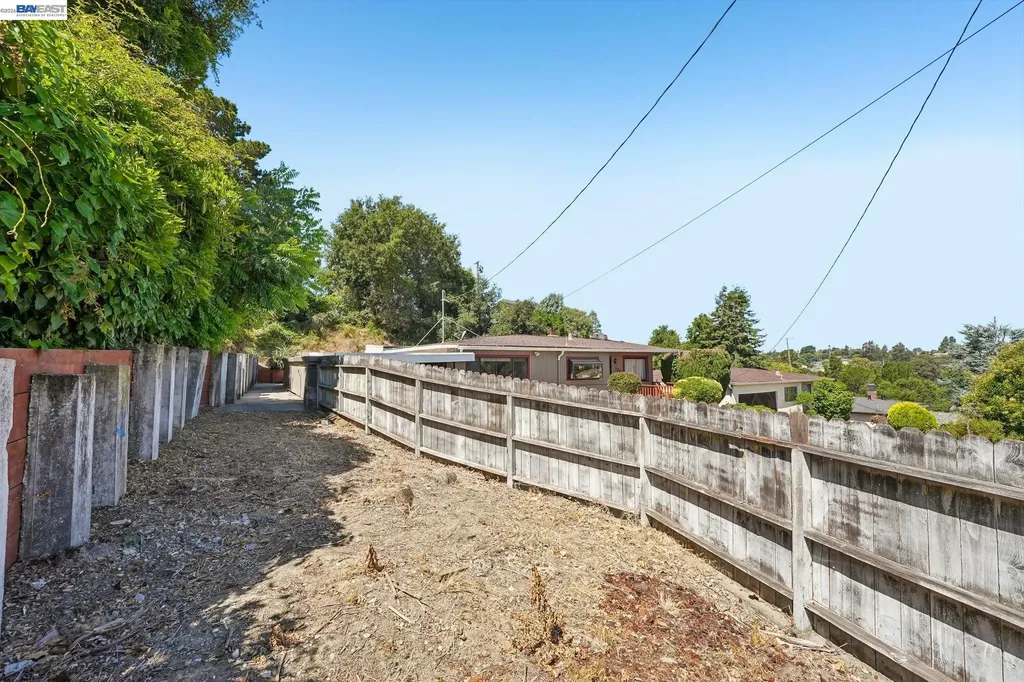 301 Joan Vista Street El Sobrante CA 94803