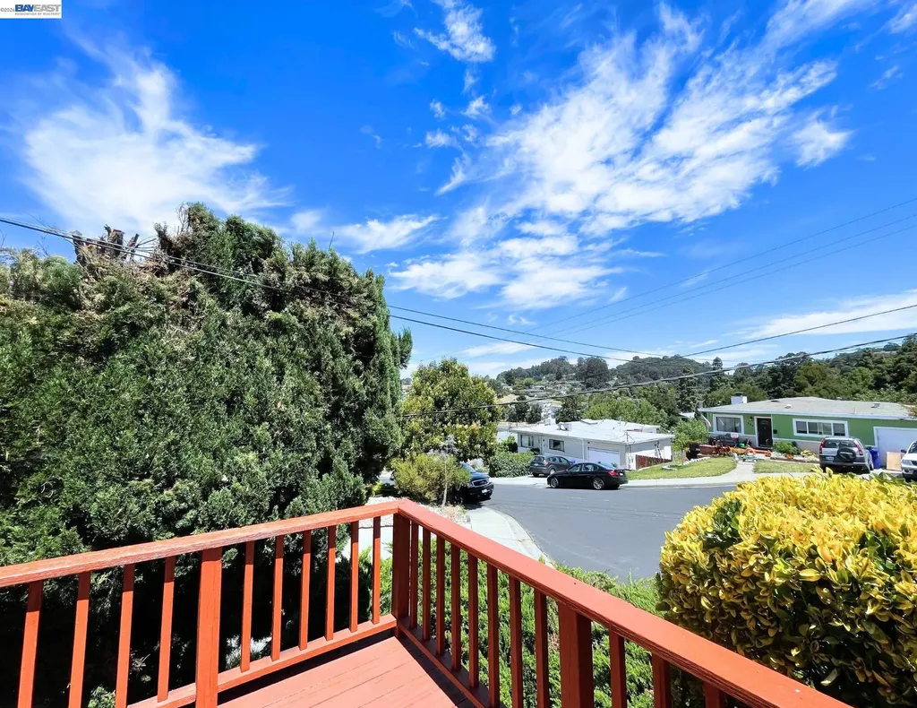 301 Joan Vista Street El Sobrante CA 94803