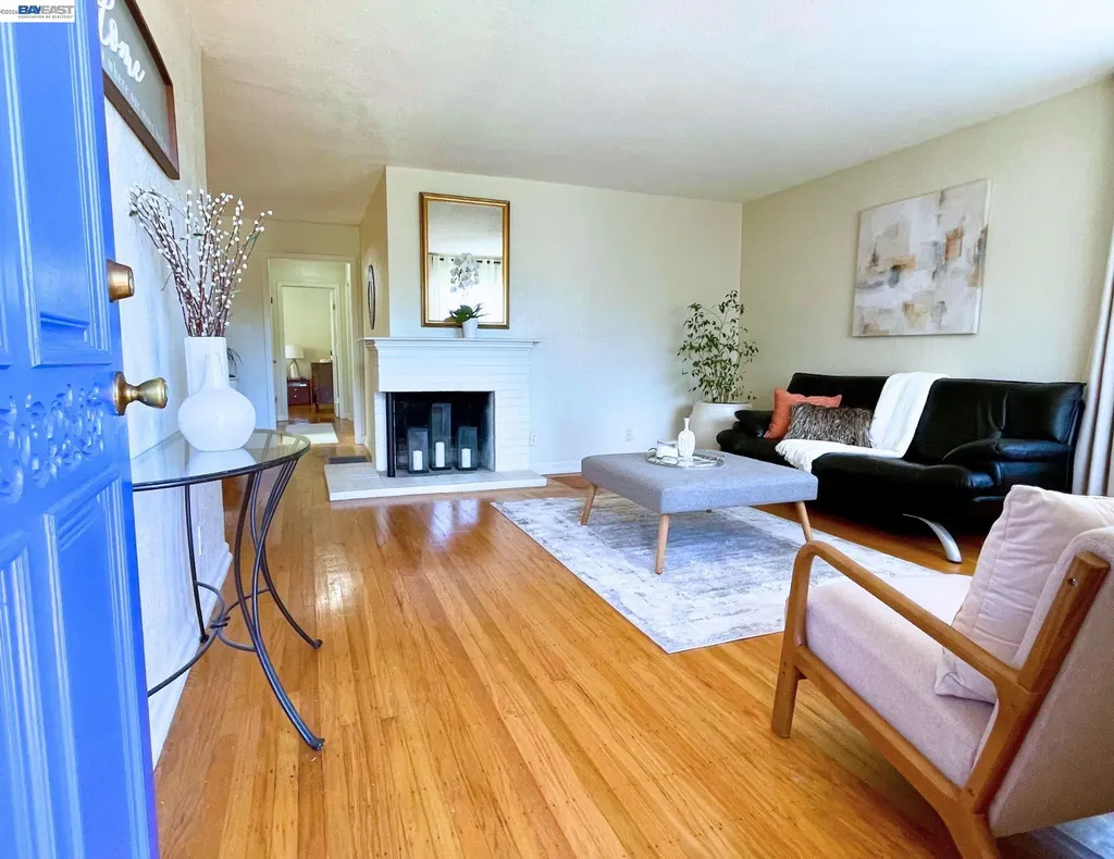 301 Joan Vista Street El Sobrante CA 94803