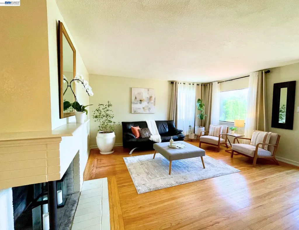 301 Joan Vista Street El Sobrante CA 94803