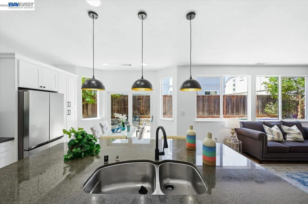 112 Ridgepoint Court Hercules CA 94547