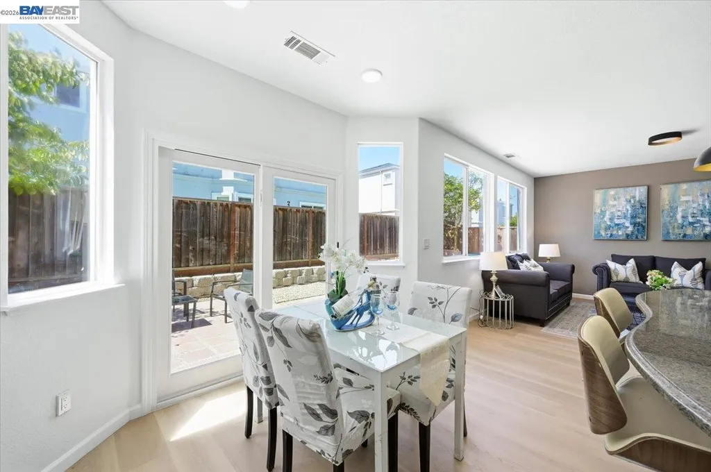 112 Ridgepoint Court Hercules CA 94547