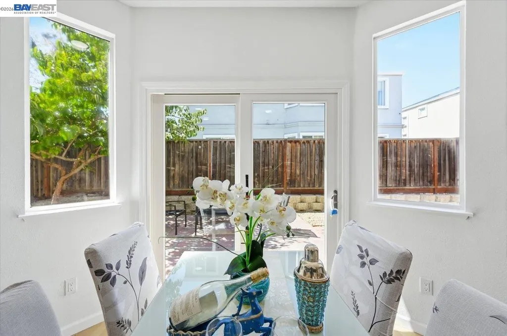 112 Ridgepoint Court Hercules CA 94547
