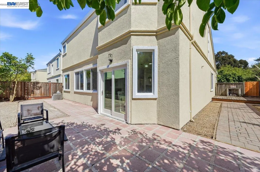112 Ridgepoint Court Hercules CA 94547