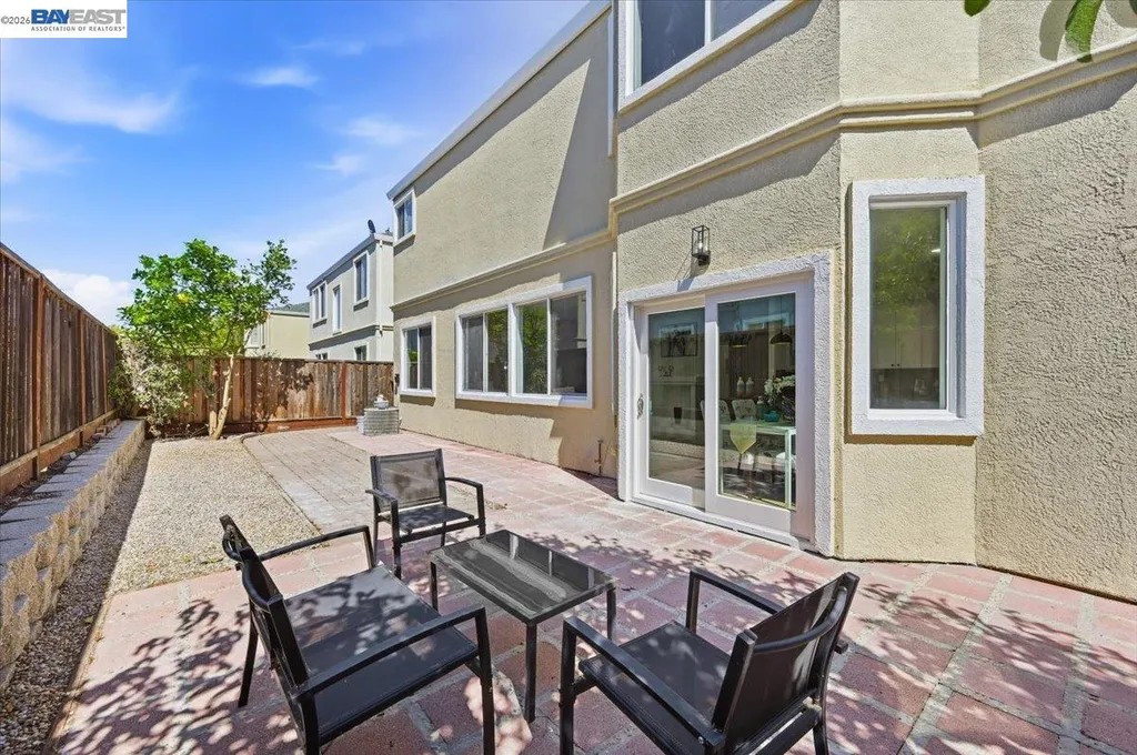 112 Ridgepoint Court Hercules CA 94547