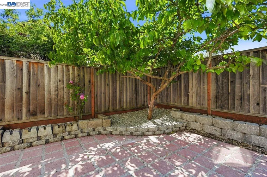 112 Ridgepoint Court Hercules CA 94547