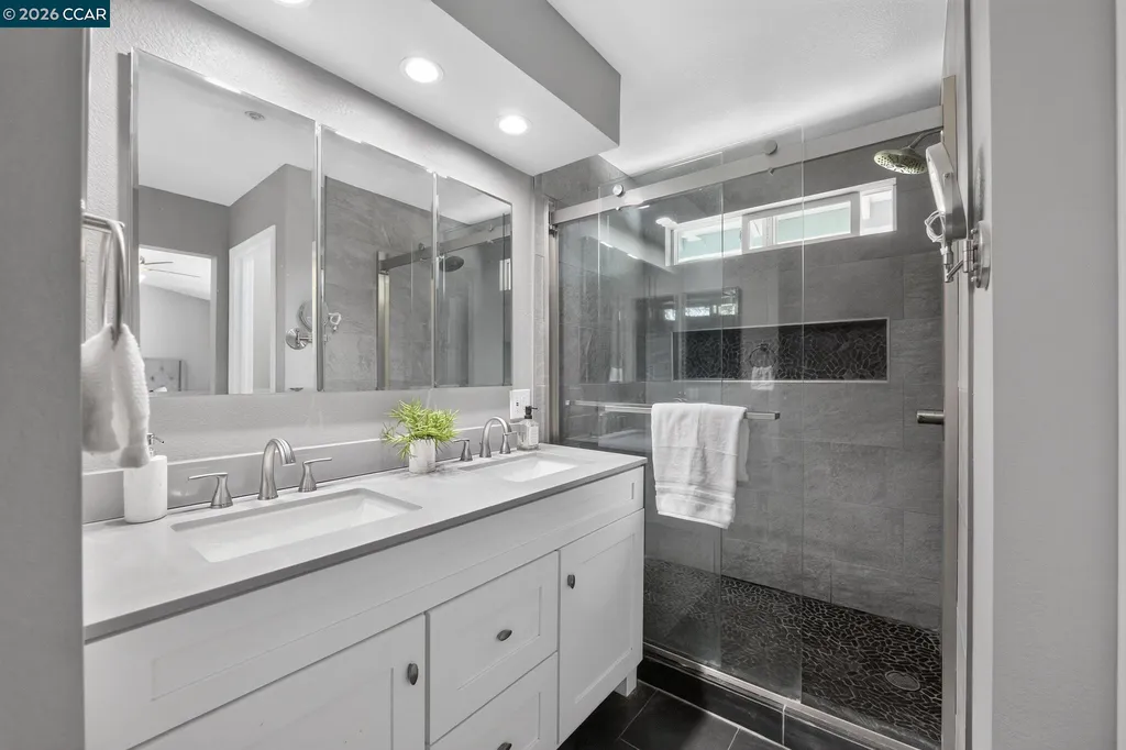 3983 Inverness Common Livermore CA 94551