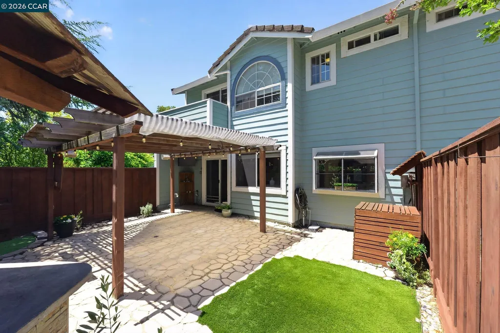 3983 Inverness Common Livermore CA 94551