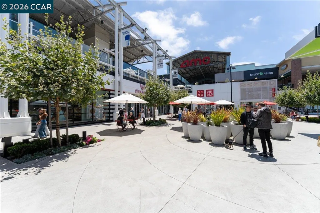 6363 Christie Avenue Emeryville CA 94608