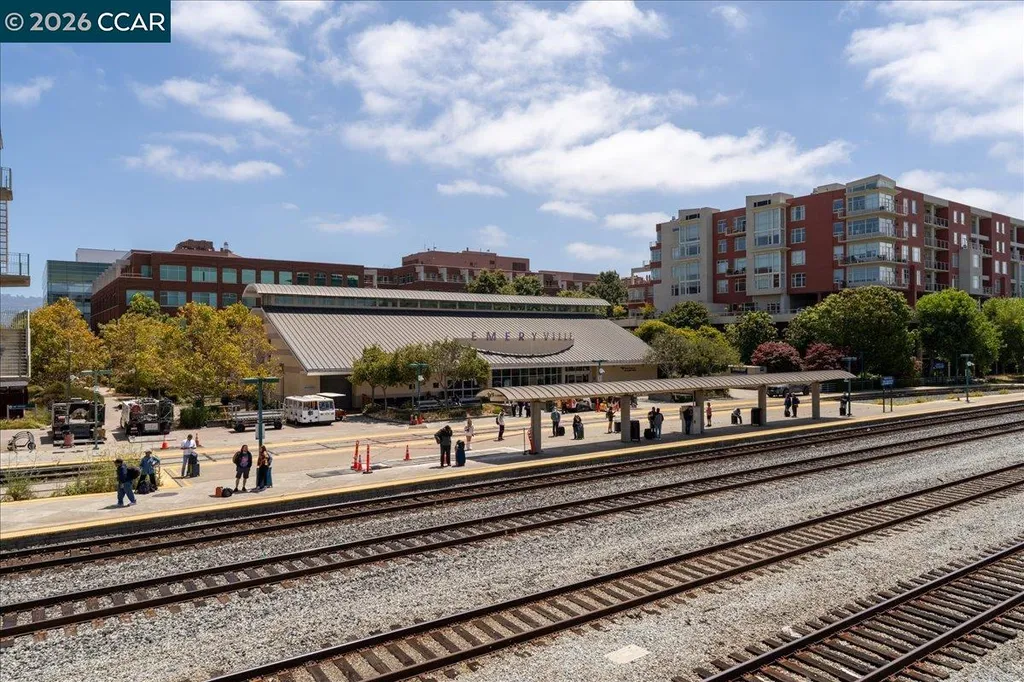 6363 Christie Avenue Emeryville CA 94608