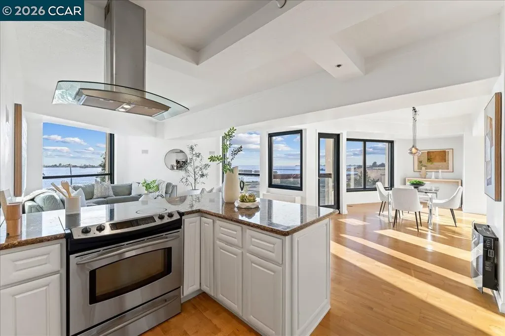 6363 Christie Avenue Emeryville CA 94608