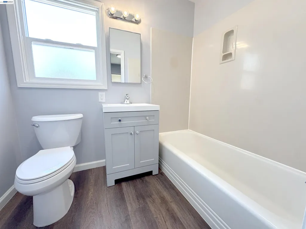 226 Bristol San Leandro CA 94577