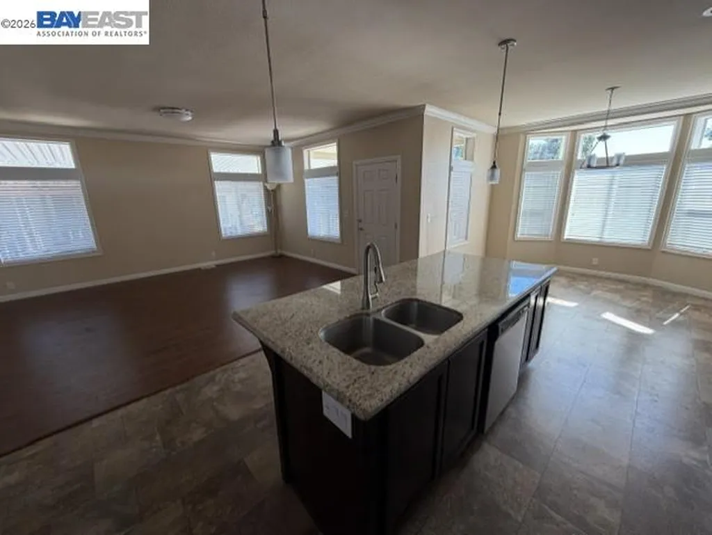 29282 Nantucket Way Hayward CA 94544