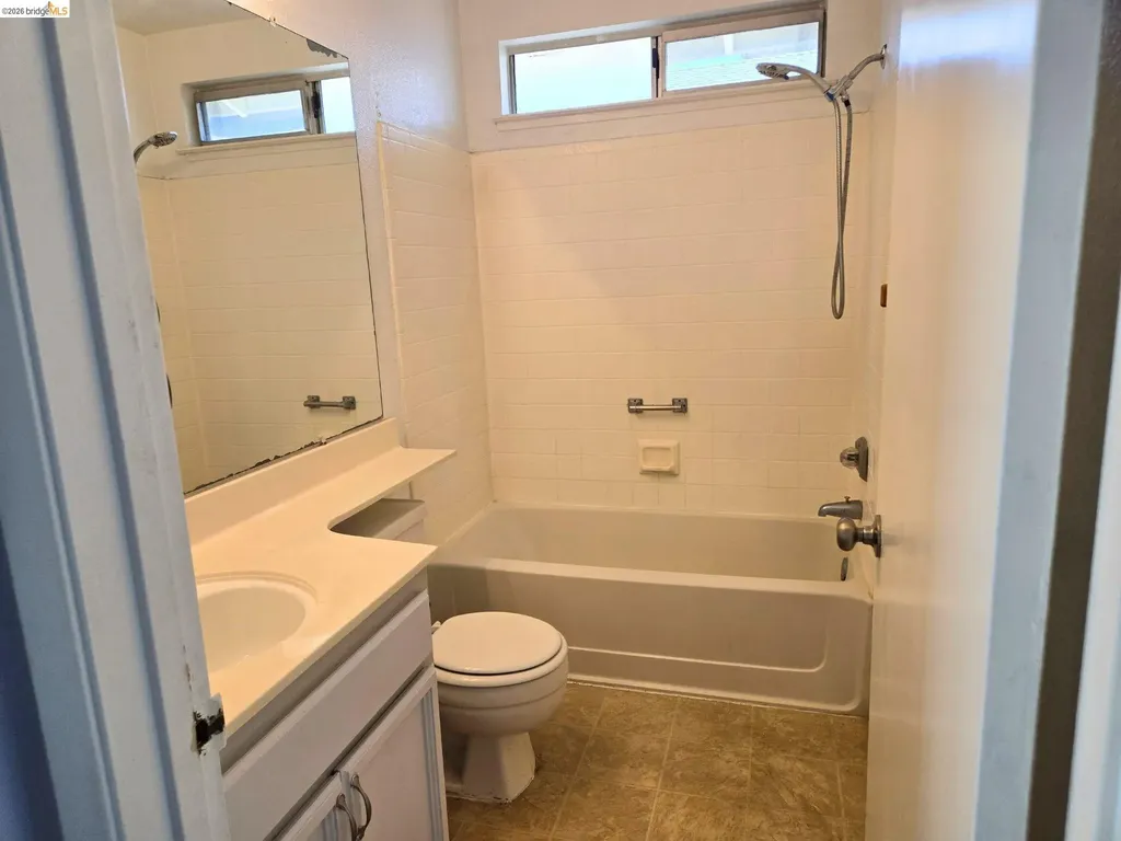 301 Maude Court Oakley CA 94561