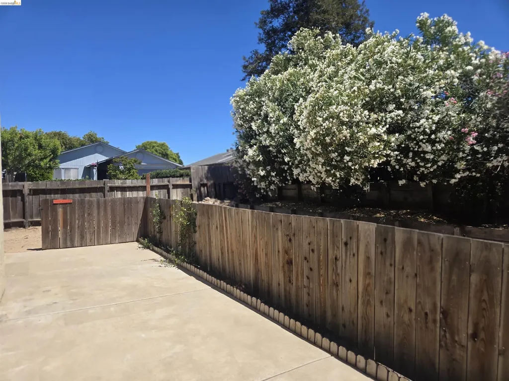 301 Maude Court Oakley CA 94561