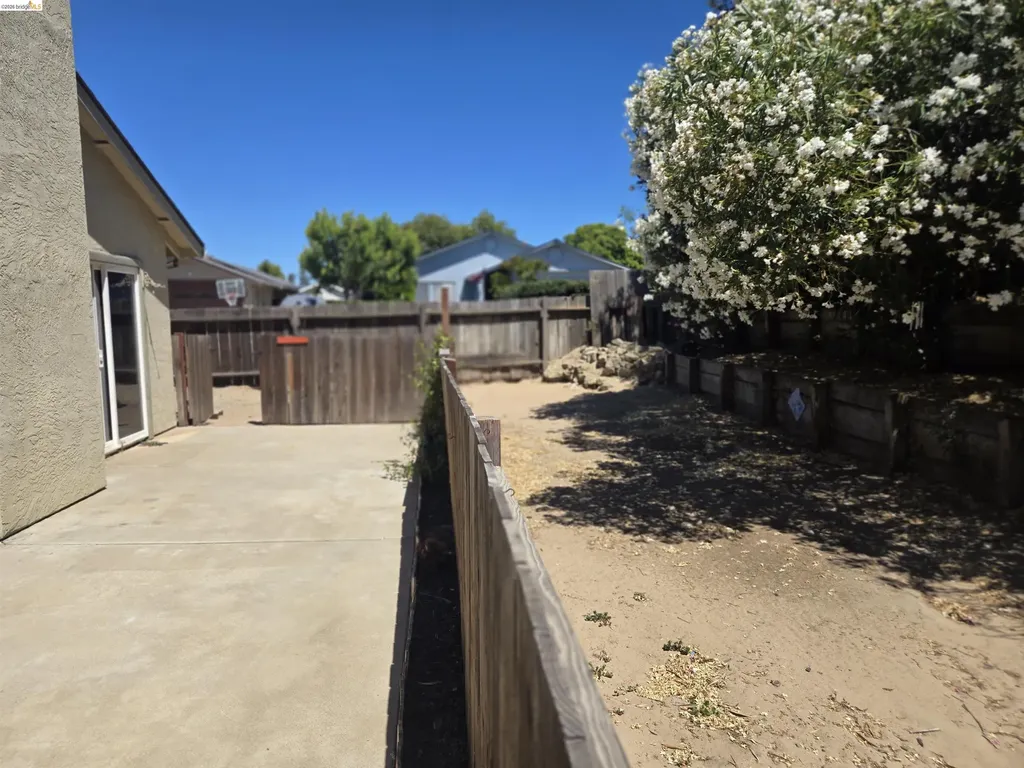 301 Maude Court Oakley CA 94561