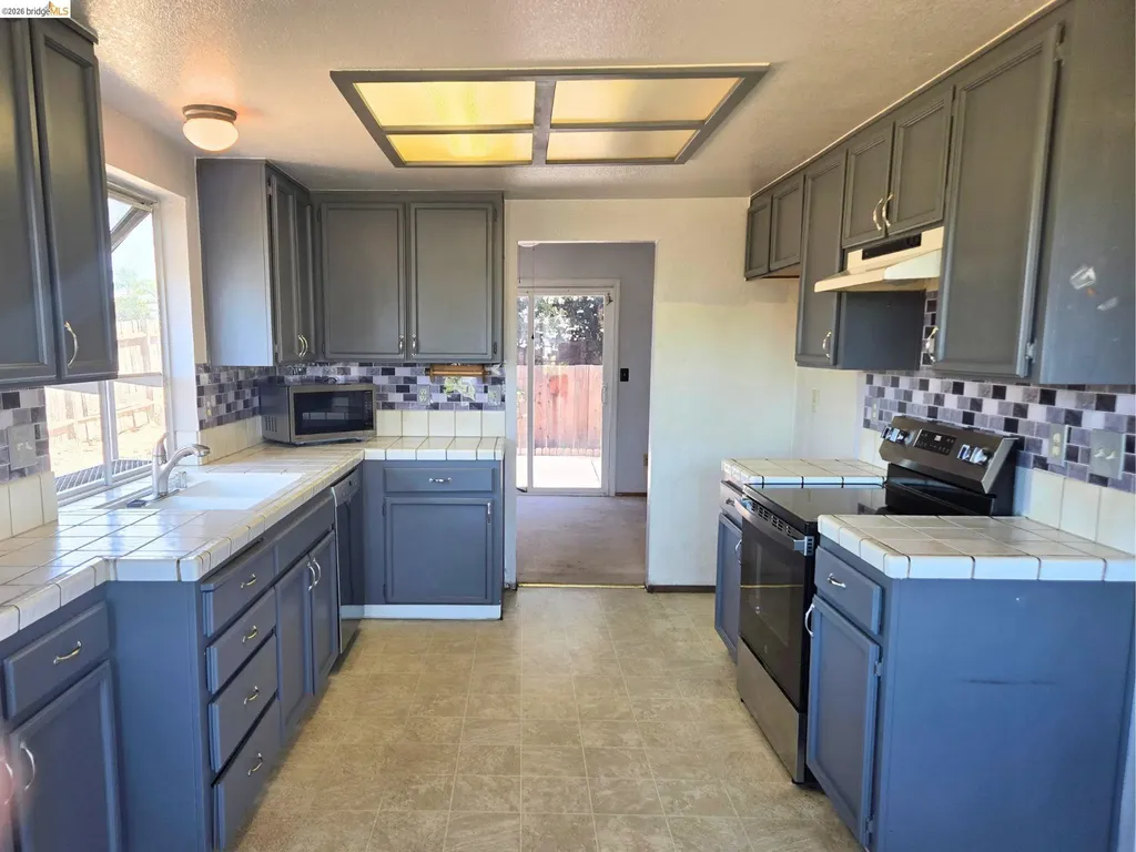 301 Maude Court Oakley CA 94561