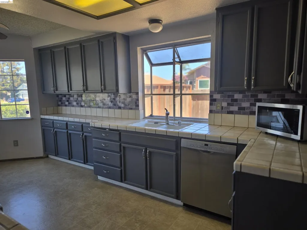 301 Maude Court Oakley CA 94561
