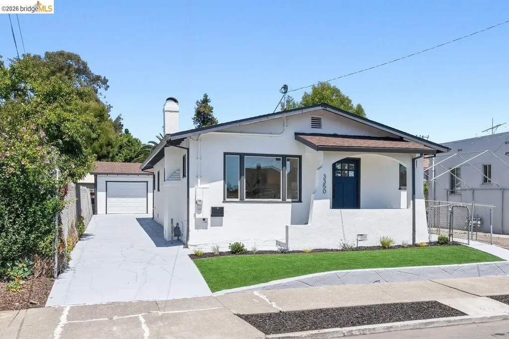 3350 Brookdale Avenue Oakland CA 94602