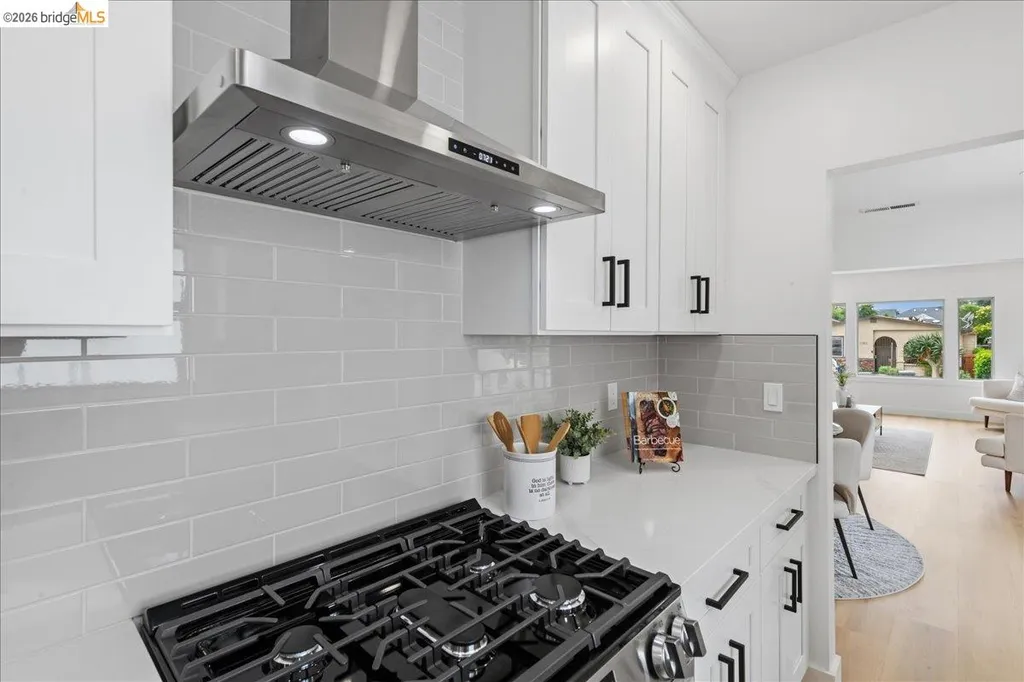3350 Brookdale Avenue Oakland CA 94602