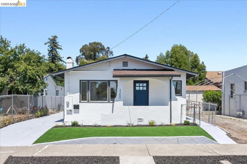 3350 Brookdale Avenue Oakland CA 94602