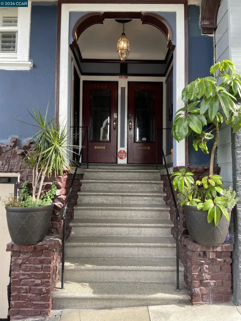 1630-1634 Hyde Street San Francisco CA 94109