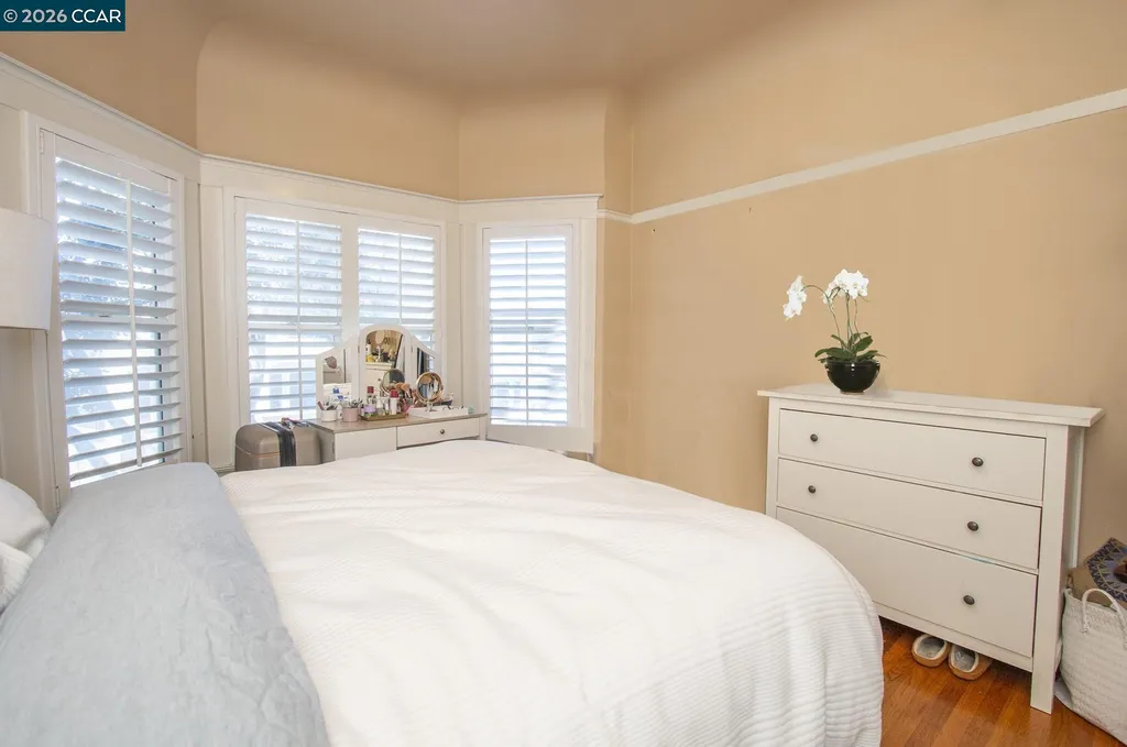 1630-1634 Hyde Street San Francisco CA 94109
