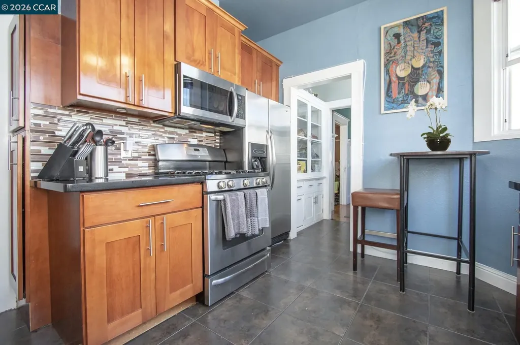 1630-1634 Hyde Street San Francisco CA 94109
