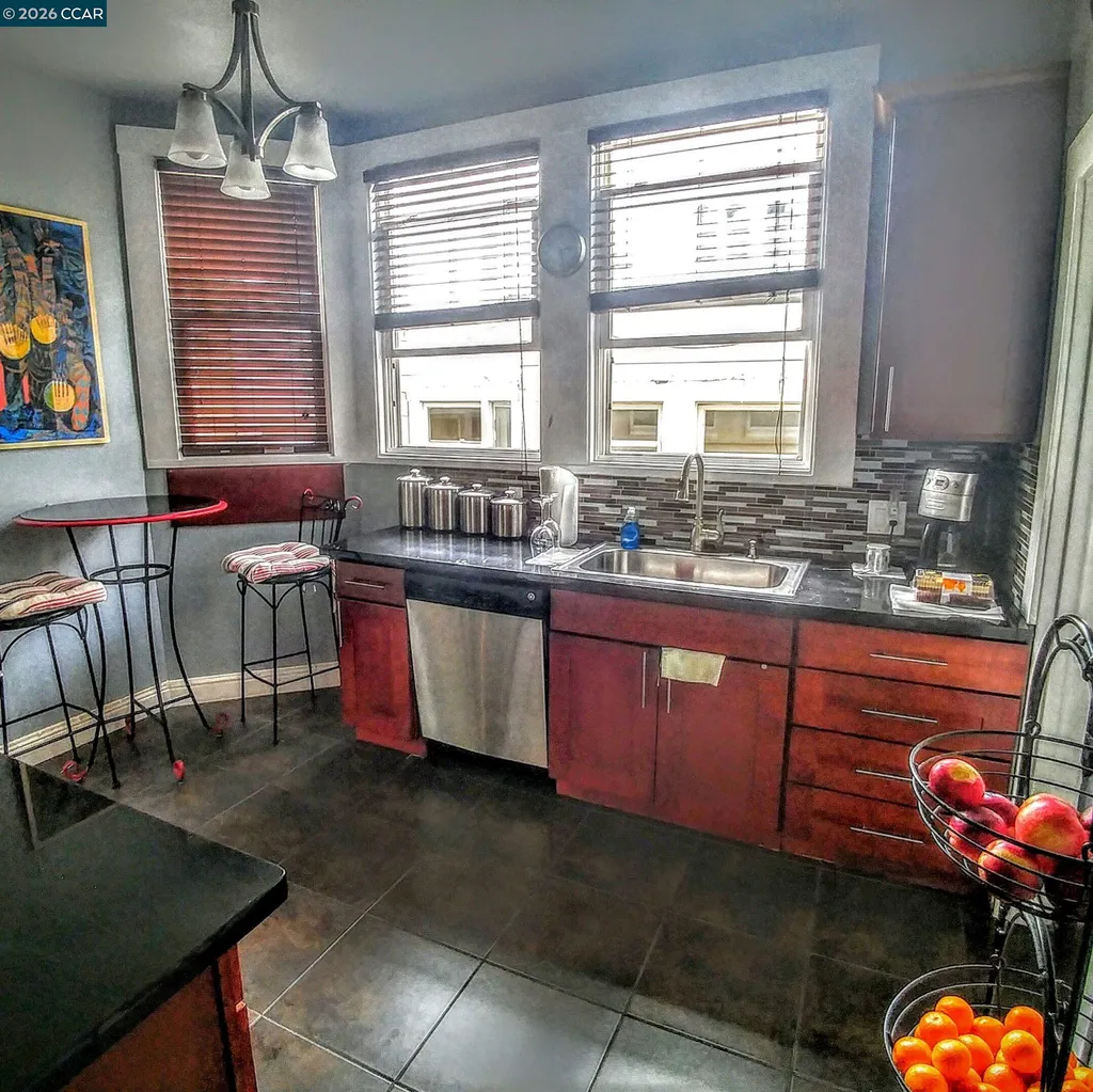 1630-1634 Hyde Street San Francisco CA 94109