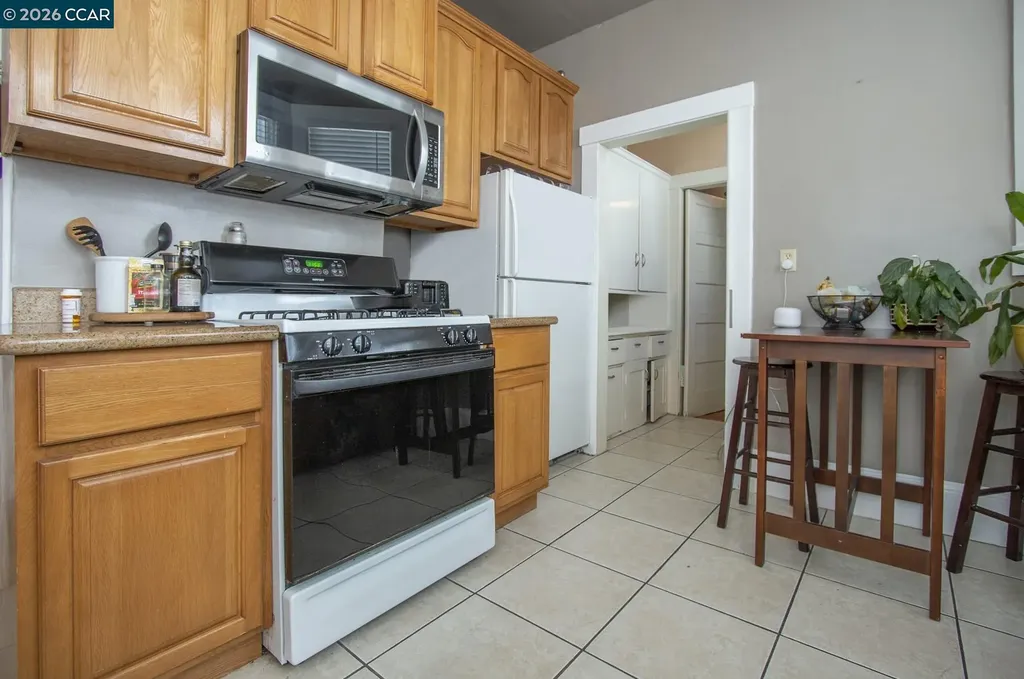 1630-1634 Hyde Street San Francisco CA 94109