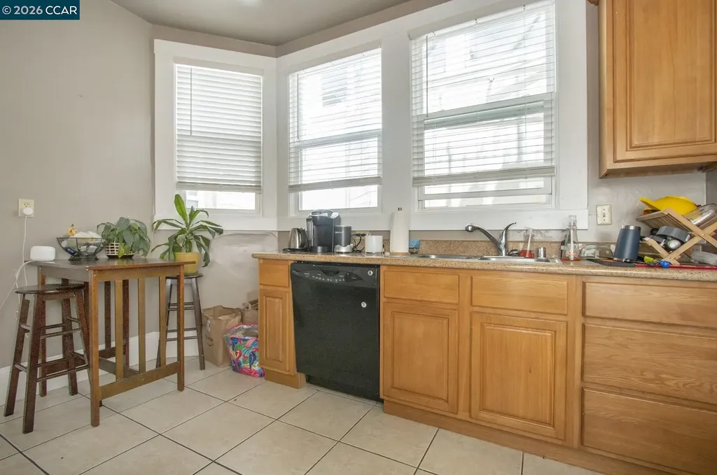 1630-1634 Hyde Street San Francisco CA 94109
