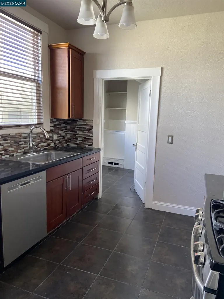 1630-1634 Hyde Street San Francisco CA 94109