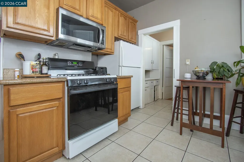1630-1634 Hyde Street San Francisco CA 94109