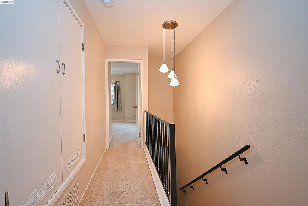 17994 Azalea Road Hayward CA 94541