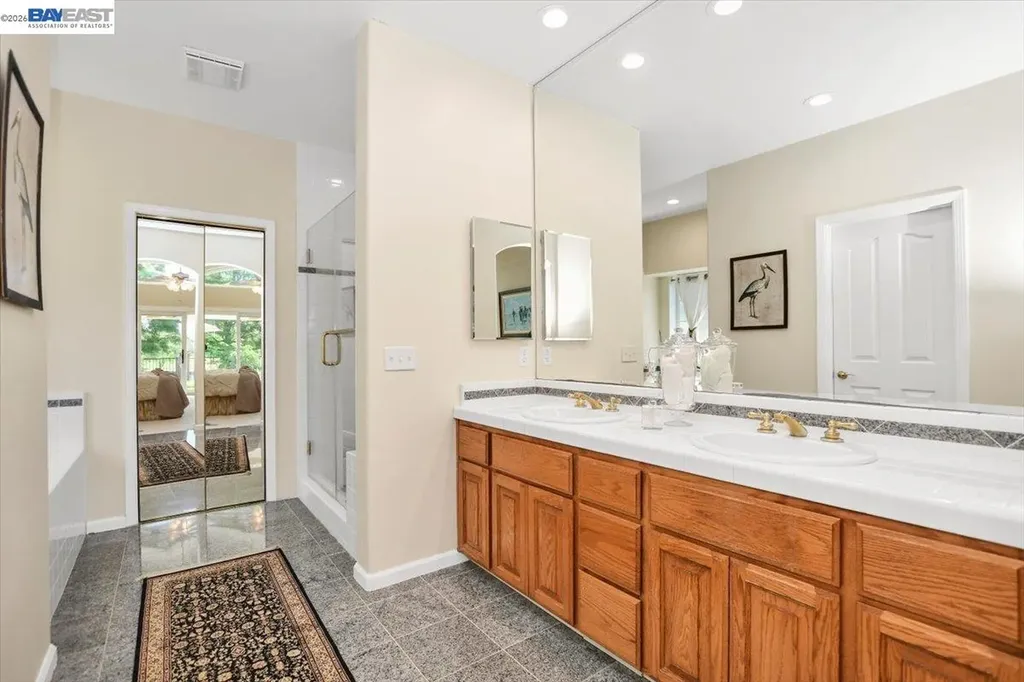 82 Edgeview Court Discovery Bay CA 94505