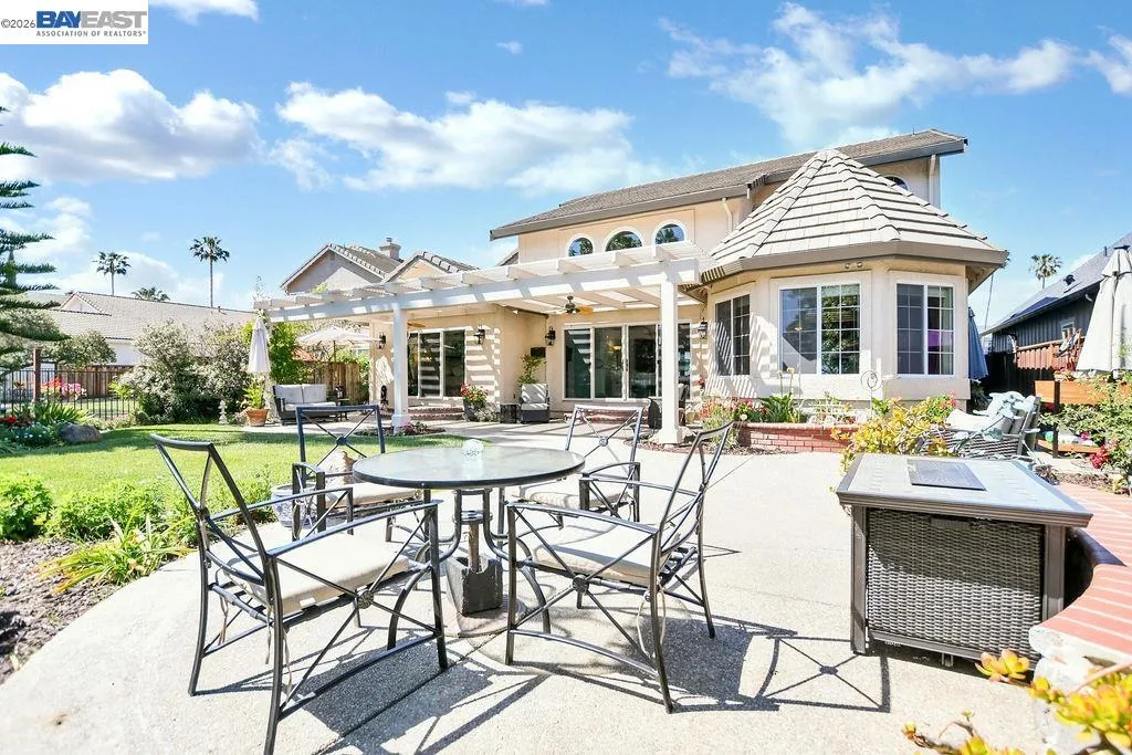 82 Edgeview Court Discovery Bay CA 94505
