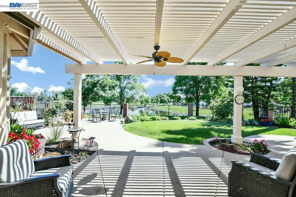82 Edgeview Court Discovery Bay CA 94505